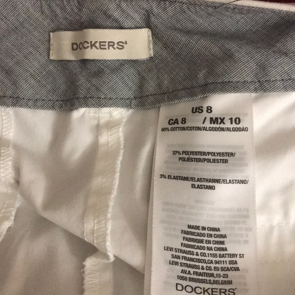 NEW Dockers shorts white Bermuda cotton/poly front zip & 2 pockets women size 8 - Picture 5 of 9